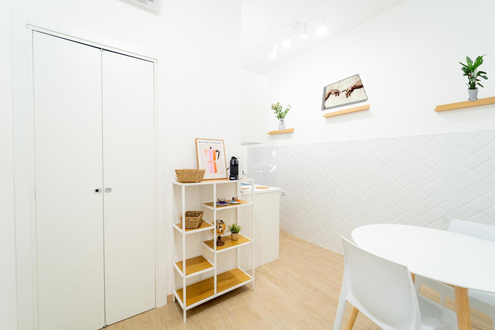 Easy - Casal Bertone Rom